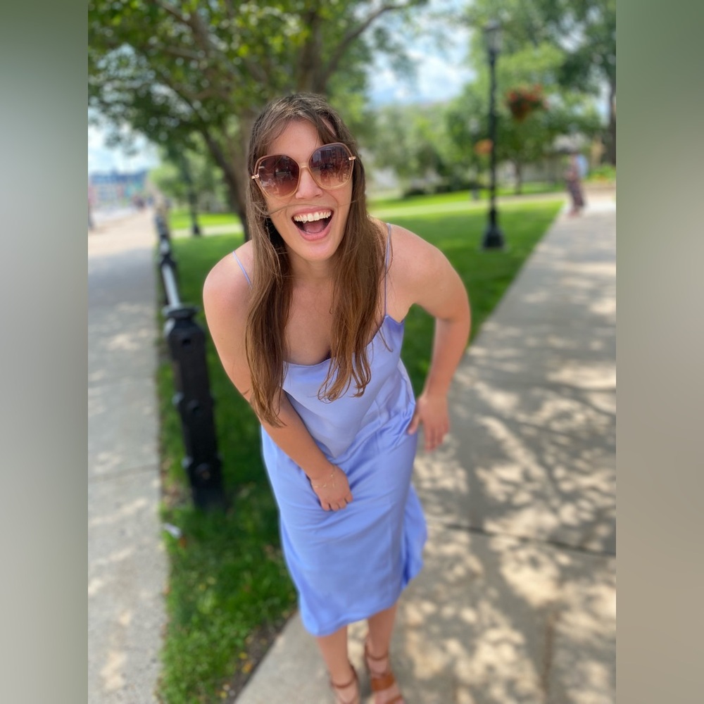 Meet your Posher, Courtney